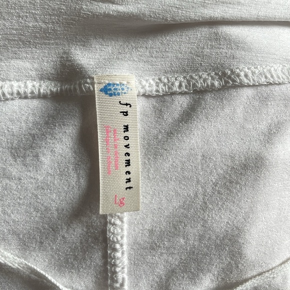 Free People FP Movement White Long Sleeve Workout Top size L - Picture 5 of 5